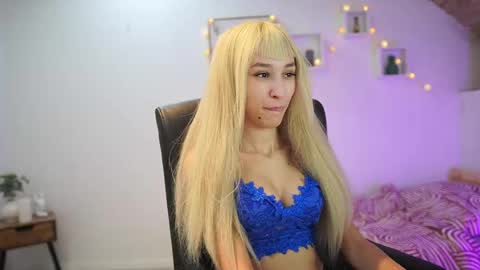 Snapshot of amai__liu chatting on October 28, 2025, 7:05 pm Amai Liu online show from October 28, 2025, 7:05 pm