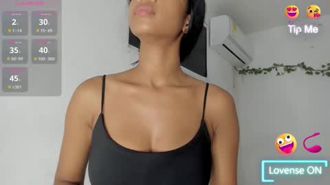 Snapshot of amaia_baez chatting on March 2, 2026, 8:04 pm AMAIA online show from March 2, 2026, 8:04 pm