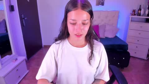 Snapshot of amaia_daniells chatting on January 9, 2025, 6:38 am B I A N C A online show from January 9, 2025, 6:38 am