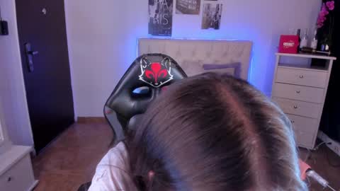 Snapshot of amaia_daniells chatting on January 11, 2025, 2:30 am B I A N C A online show from January 11, 2025, 2:30 am