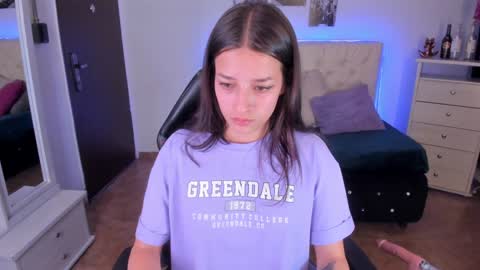 Snapshot of amaia_daniells chatting on January 15, 2025, 8:51 am B I A N C A online show from January 15, 2025, 8:51 am