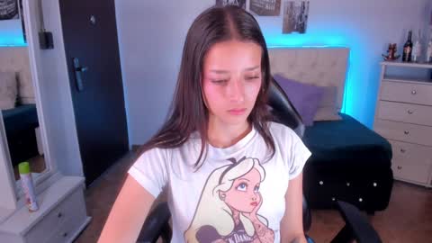 Snapshot of amaia_daniells chatting on January 22, 2025, 6:31 am B I A N C A online show from January 22, 2025, 6:31 am