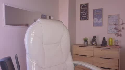 Snapshot of amaia_daniells chatting on November 5, 2025, 3:17 am B I A N C A online show from November 5, 2025, 3:17 am