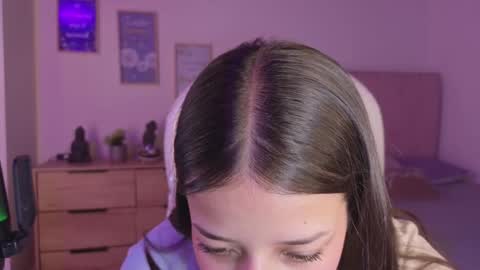 Snapshot of amaia_daniells chatting on November 9, 2025, 4:00 am B I A N C A online show from November 9, 2025, 4:00 am