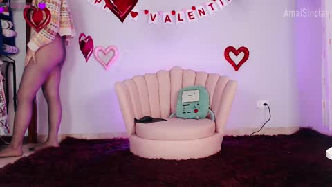 Amai  Sinclair  online show from February 9, 2025, 6:01 am