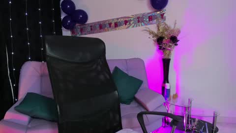 Amalia cruss online show from January 31, 2025, 8:43 am