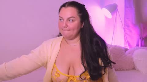 amalia_minkxx online show from September 17, 2025, 10:28 am