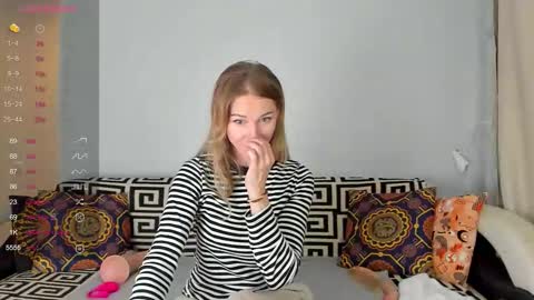 Amalia online show from November 12, 2025, 8:15 am