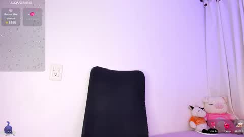 Amalia    real MIA  online show from February 9, 2025, 4:57 am