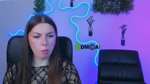 Amalia online show from July 14, 2026, 7:19 pm