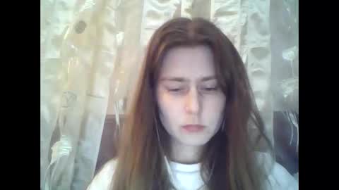 Dog mama online show from April 17, 2026, 7:39 pm