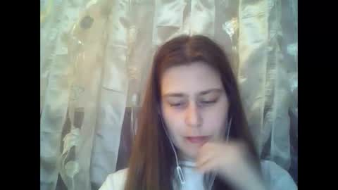 Dog mama online show from April 18, 2026, 7:07 pm