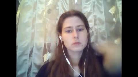 Dog mama online show from April 22, 2026, 7:04 pm