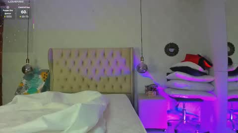 amanda29_ online show from February 8, 2026, 7:17 pm