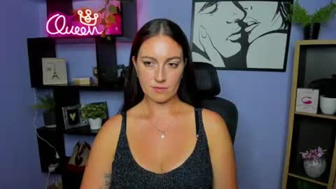 Snapshot of amanda_burn chatting on June 18, 2026, 1:26 pm Amanda online show from June 18, 2026, 1:26 pm