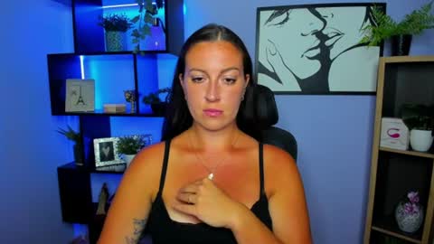 Snapshot of amanda_burn chatting on July 29, 2026, 1:31 pm Amanda online show from July 29, 2026, 1:31 pm