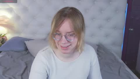 Hi im Amanda online show from November 28, 2025, 11:24 am