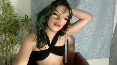 Amanda online show from December 18, 2025, 1:00 am