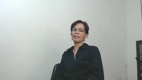 amanda_ramirez online show from May 13, 2026, 8:27 pm