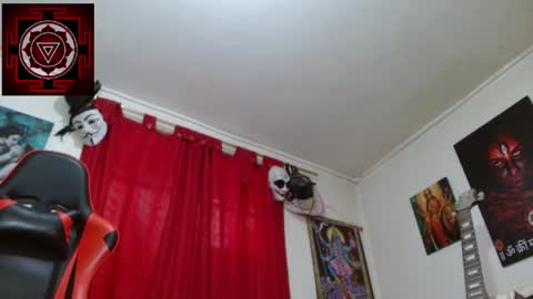 Amanda Valeska online show from April 15, 2026, 7:58 pm