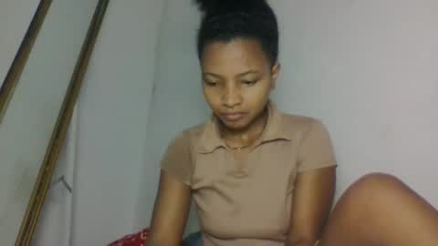 amandaaa25 online show from September 20, 2025, 6:14 am