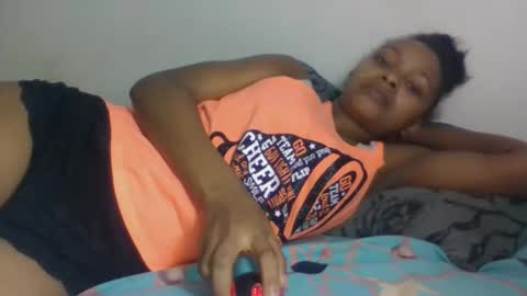 amandaaa25 online show from September 25, 2025, 6:44 pm