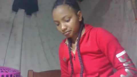 amandaaa25 online show from October 7, 2025, 2:09 am