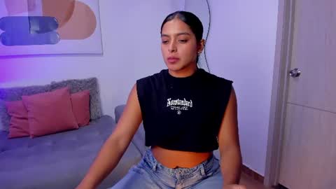 Amanda  online show from July 10, 2026, 9:23 am