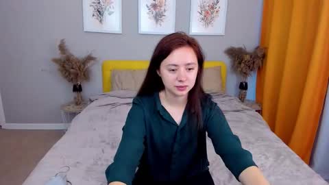 amandalorey online show from November 11, 2025, 8:03 am