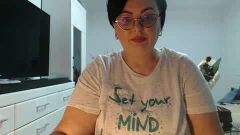 Snapshot of amandamuller1982 chatting on March 5, 2026, 9:11 pm Anda online show from March 5, 2026, 9:11 pm