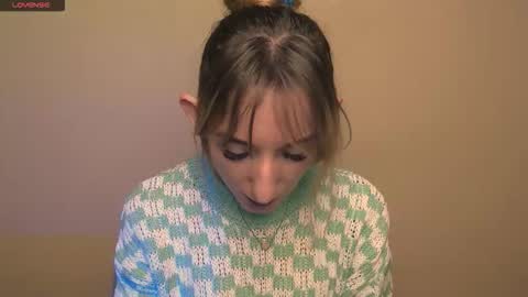 Snapshot of amandasentin chatting on December 19, 2025, 9:05 am Amanda online show from December 19, 2025, 9:05 am