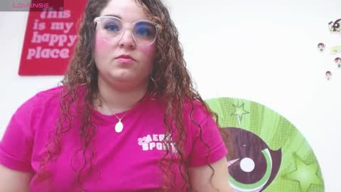 Amanda W online show from April 17, 2026, 7:39 pm