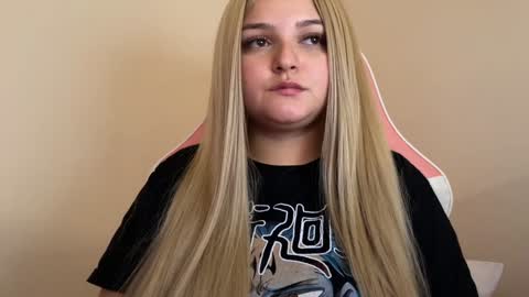 Amandha online show from January 21, 2025, 8:32 pm