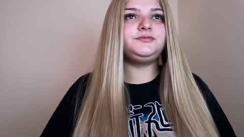 Amandha online show from February 2, 2025, 3:17 pm