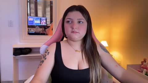 Amandha online show from September 13, 2025, 3:56 pm