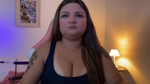 Amandha online show from January 19, 2026, 4:11 pm