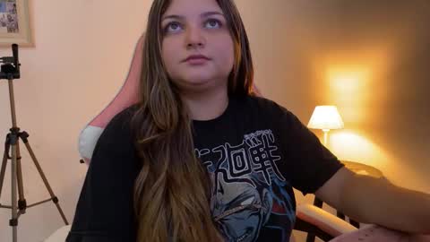 Amandha online show from February 19, 2026, 2:24 pm