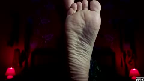 Snapshot of amanita__pantherina chatting on May 8, 2026, 8:41 am Goddess Amanita online show from May 8, 2026, 8:41 am