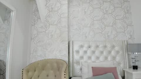 amara_rousse online show from September 20, 2025, 11:33 am