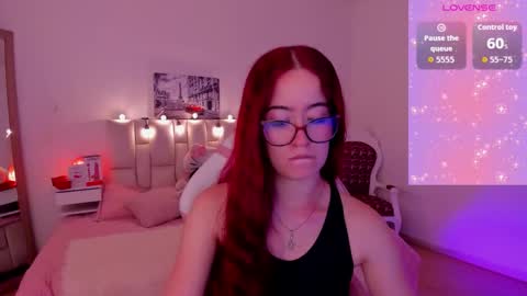 Snapshot of amaraa_couper1 chatting on December 19, 2025, 4:19 am amaraa_couper1 online show from December 19, 2025, 4:19 am