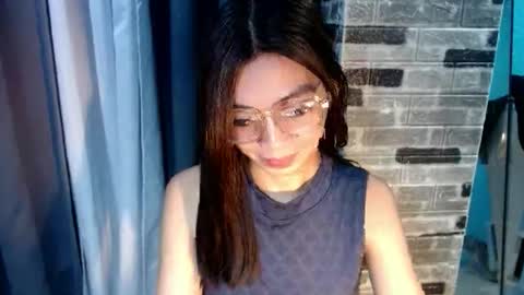 BELLA online show from May 13, 2026, 8:49 pm
