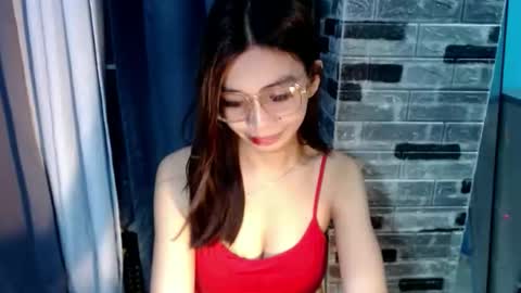 BELLA online show from May 17, 2026, 10:17 pm