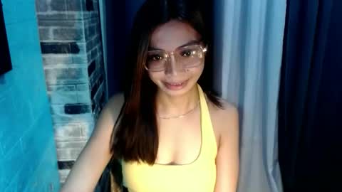 BELLA online show from May 21, 2026, 2:18 am
