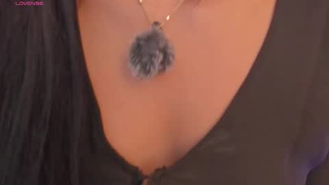 Amara online show from November 15, 2025, 4:10 am