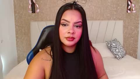 amaranta_carey online show from November 17, 2025, 5:41 pm