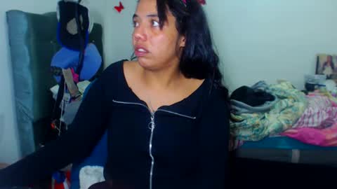 Amara Julia online show from November 20, 2025, 2:56 am