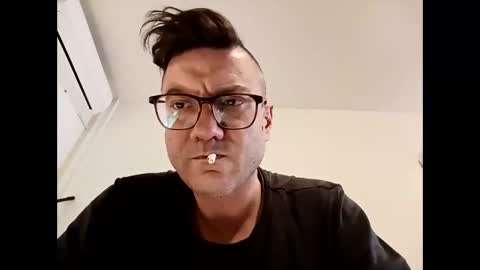 amaras5 online show from April 4, 2026, 12:53 am