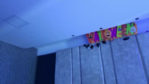 Emily online show from November 3, 2025, 11:11 am