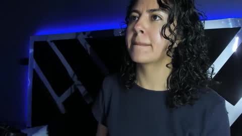 Emily online show from November 6, 2025, 11:33 am