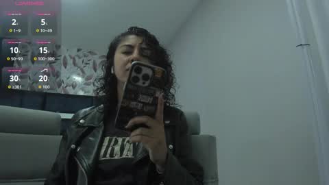 Emily online show from November 27, 2025, 11:45 am